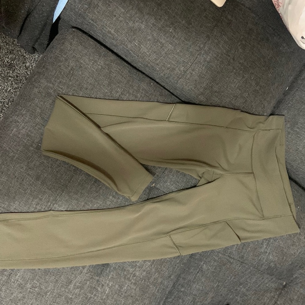 Hunter green lululemon leggings